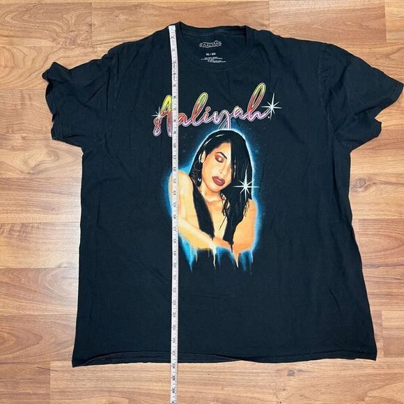 Aaliyah Womens Short Sleeve Crew Neck Aaliyah Portrait Graphic T-Shirt Black XL - Picture 5 of 7